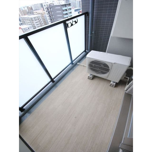 Room image 8