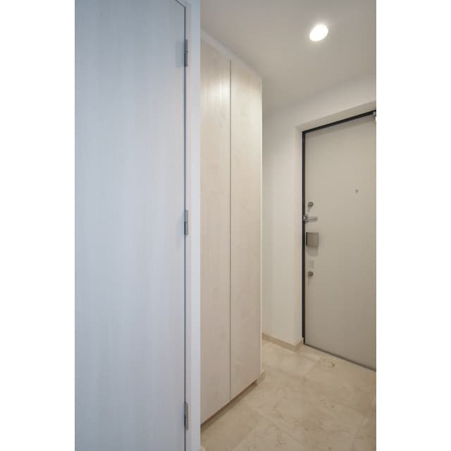 Room image 16