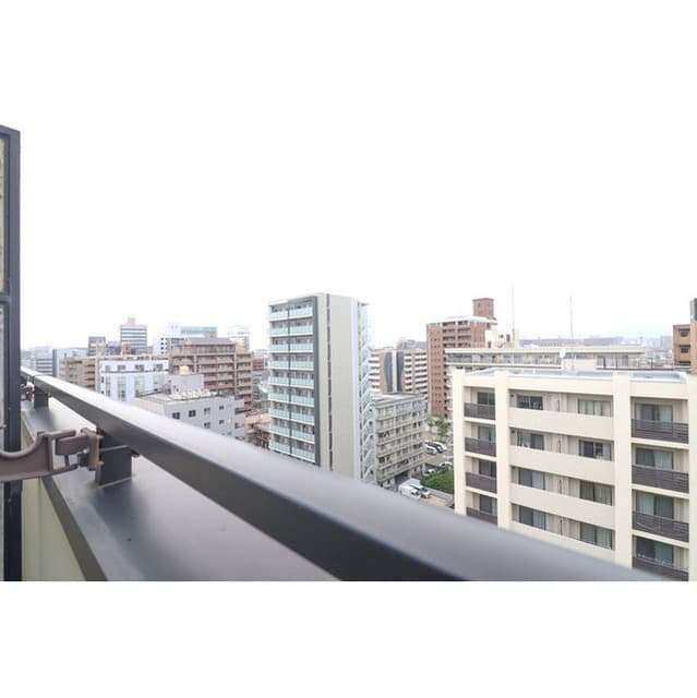 Room image 10