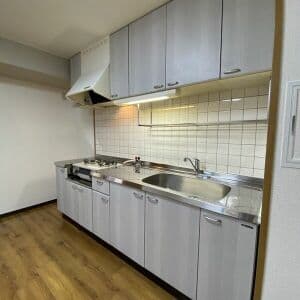 Room image 9