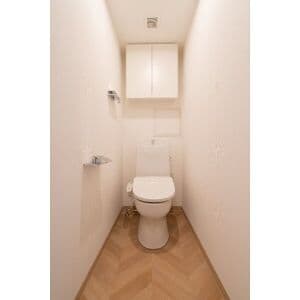 Room image 14