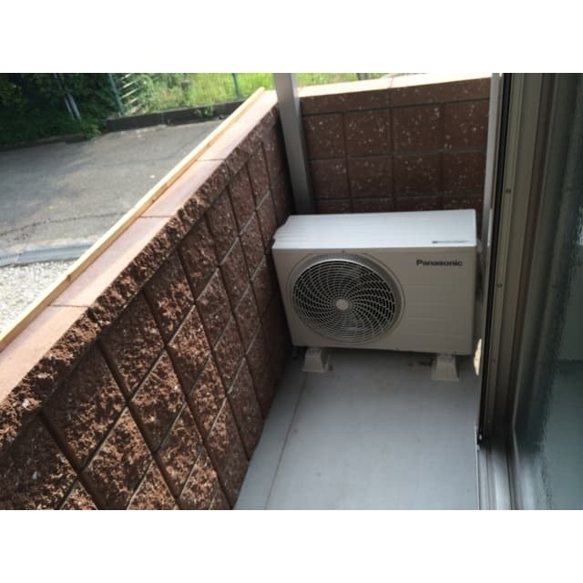 Room image 10