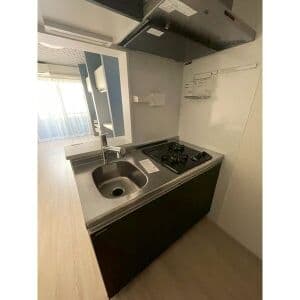 Room image 8