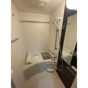 Room image 10