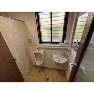 Room image 10