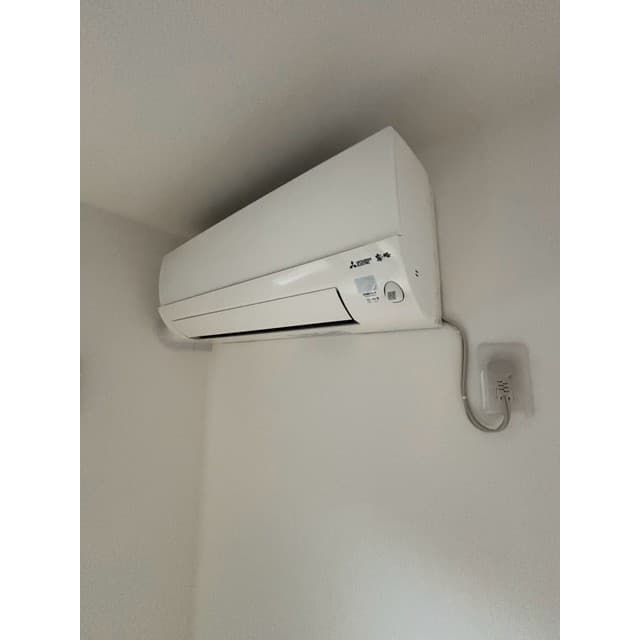 Room image 16
