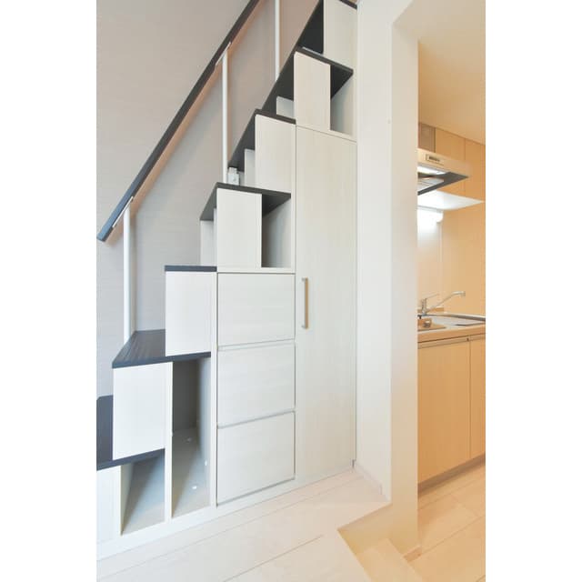 Room image 10
