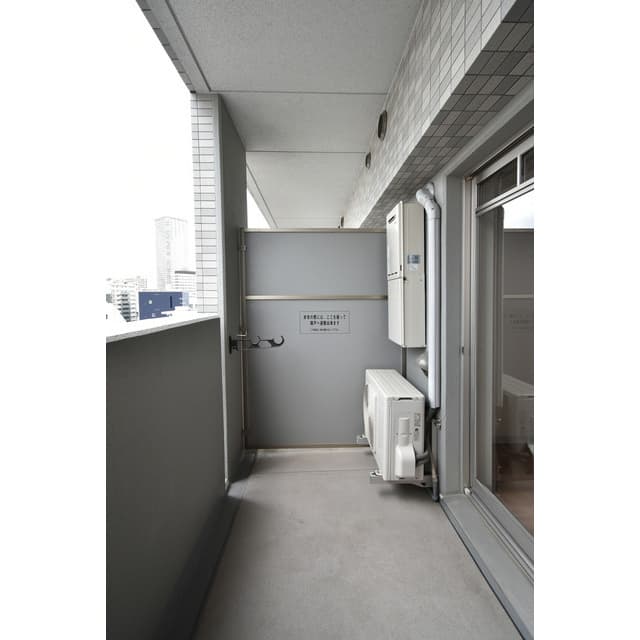 Room image 14