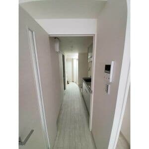 Room image 12
