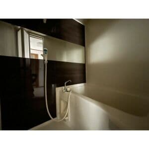 Room image 15