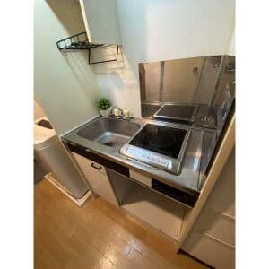 Room image 10