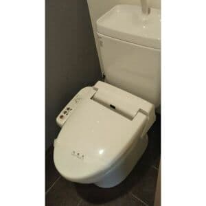 Room image 11