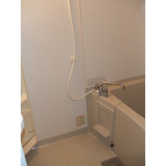 Room image 11