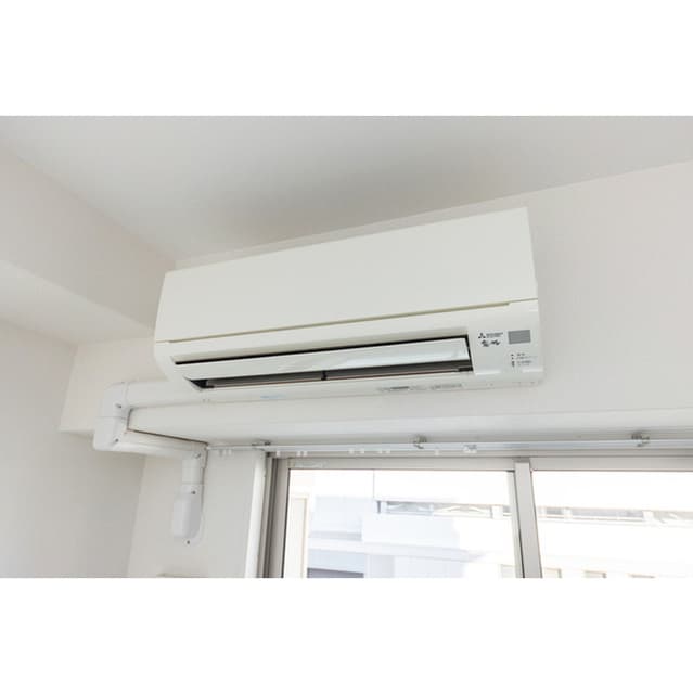 Room image 12