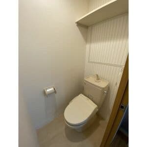 Room image 12