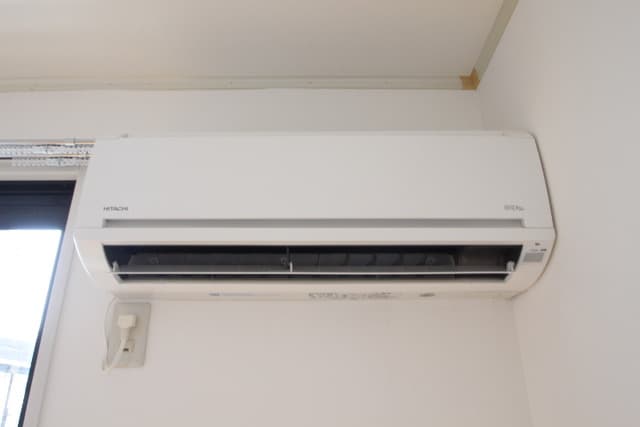 Room image 8