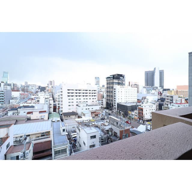 Room image 10