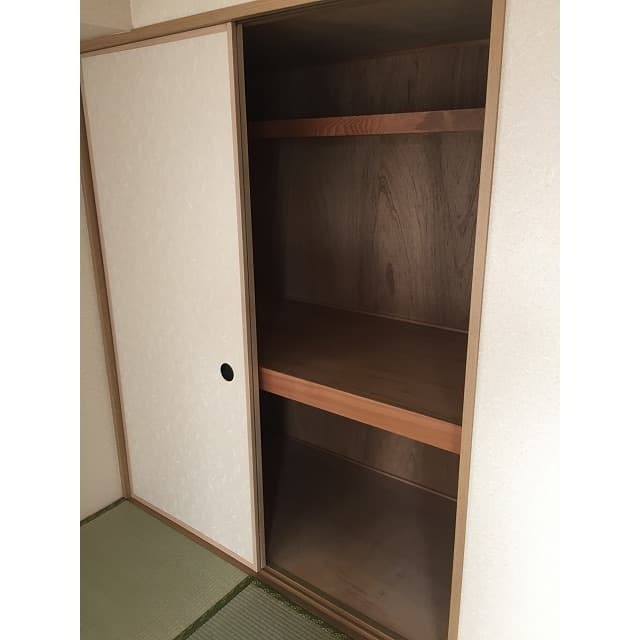 Room image 15