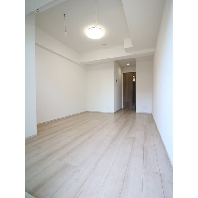 Room image 15