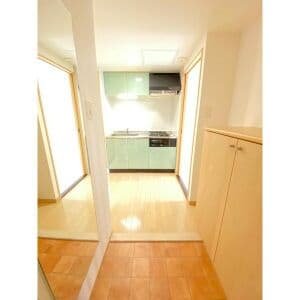 Room image 12