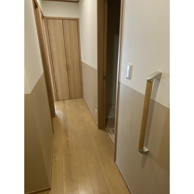 Room image 9