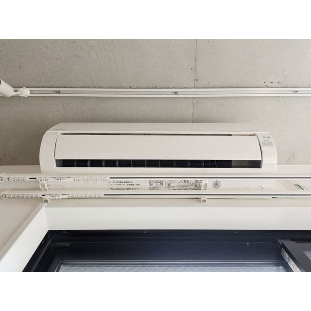 Room image 13