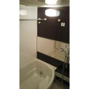 Room image 15