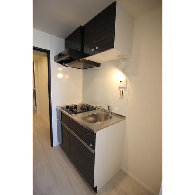 Room image 15