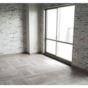 Room image 16