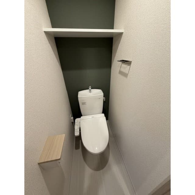 Room image 14