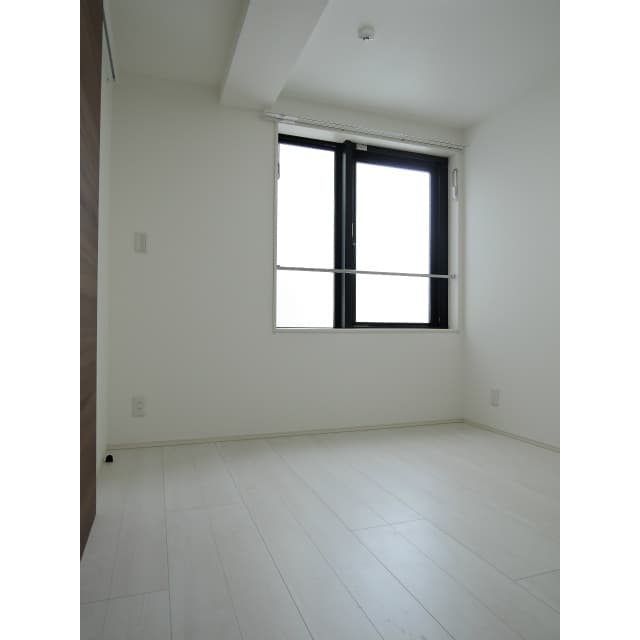 Room image 14