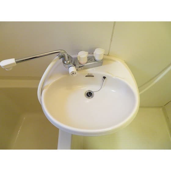 Room image 13