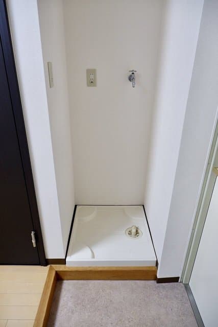 Room image 15