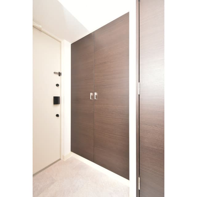 Room image 15