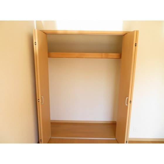 Room image 15