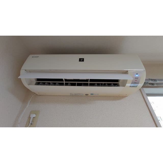 Room image 16