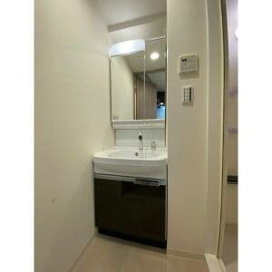Room image 14