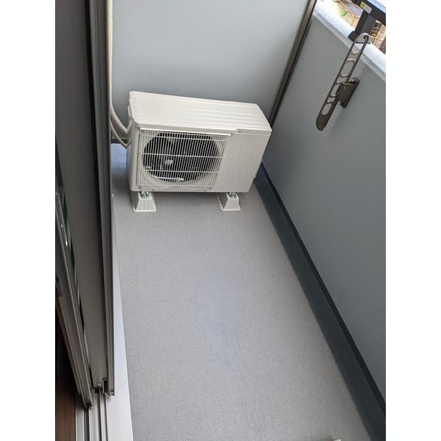 Room image 15