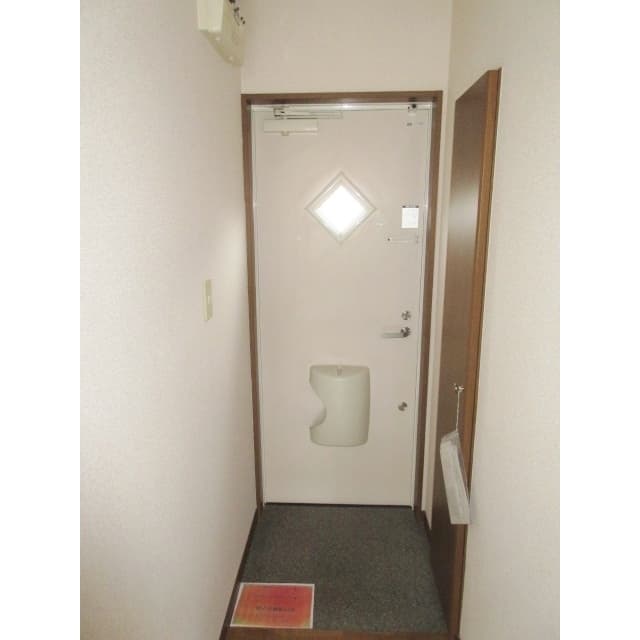 Room image 11