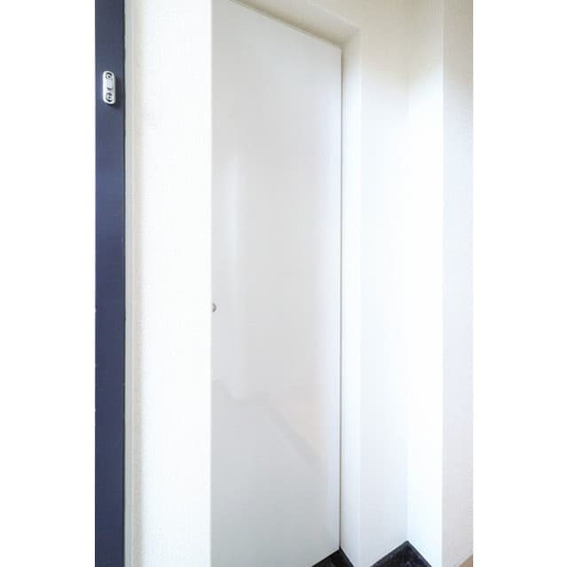 Room image 15