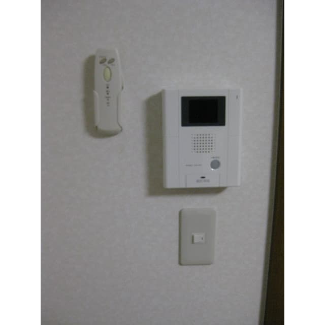 Room image 16