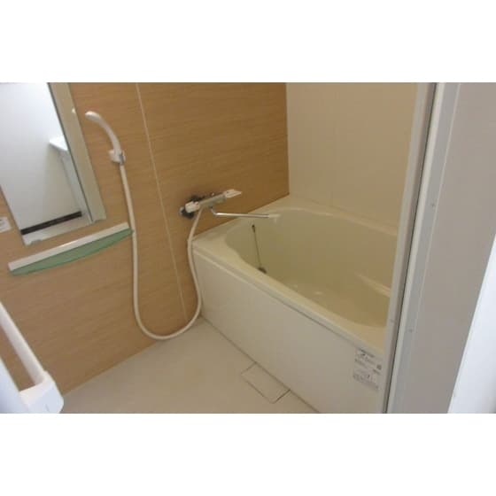 Room image 10