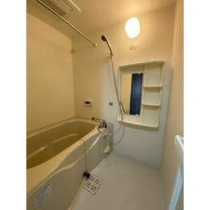 Room image 11