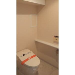 Room image 12