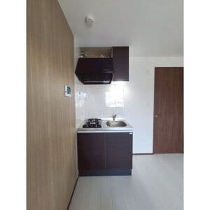 Room image 12