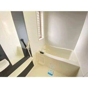 Room image 14