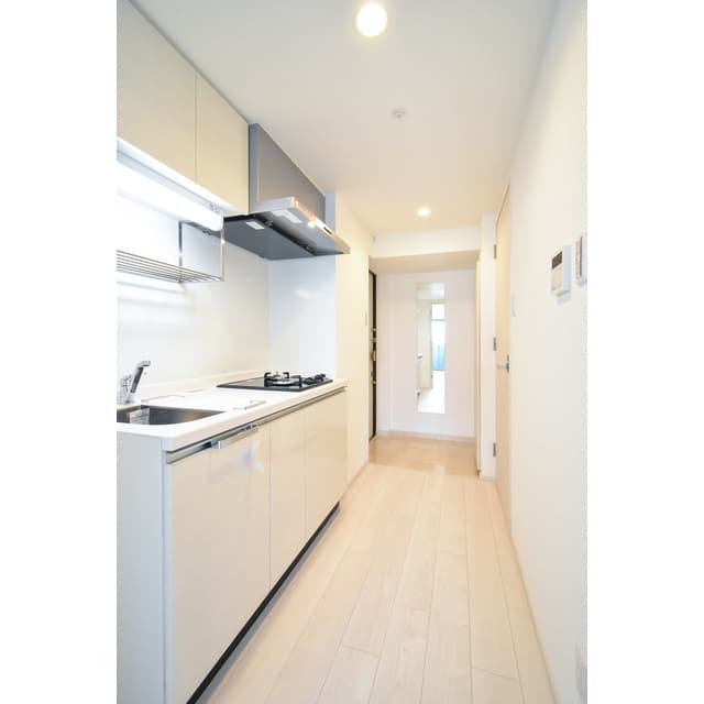 Room image 9
