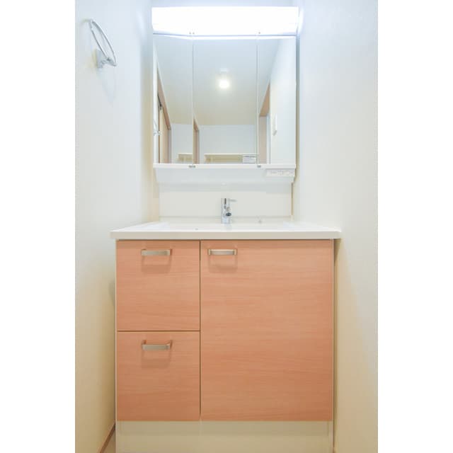 Room image 9