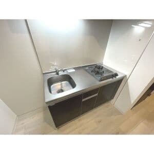 Room image 15
