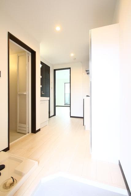 Room image 10